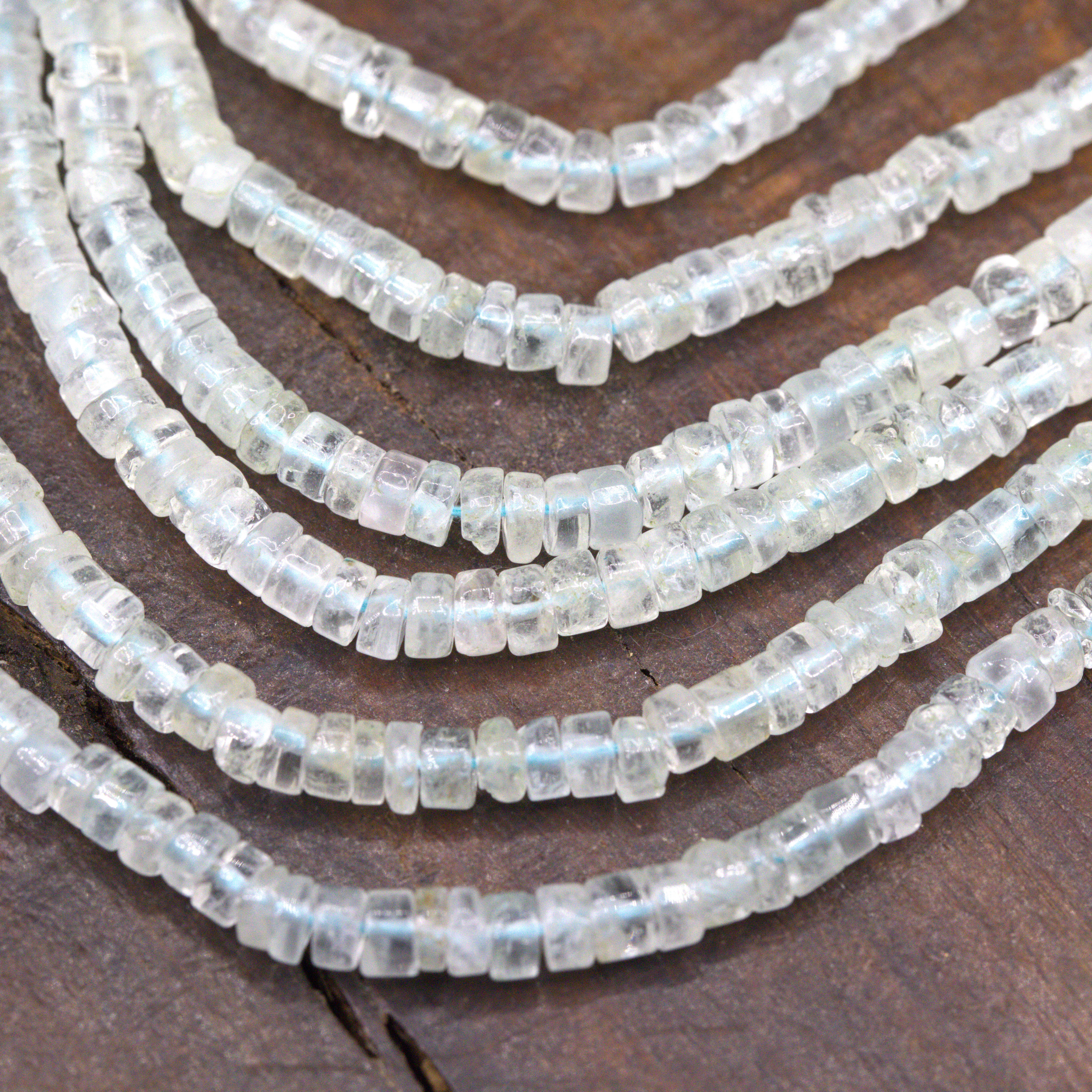 Fluorit Perlenstrang unregelmäßige Rondelle 4-5 x 2-3 mm (ca. 33 cm Länge)