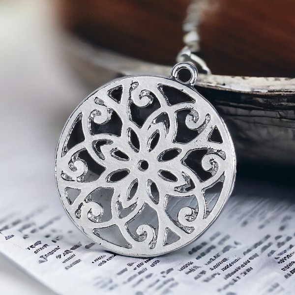 Anhänger Mandala rund silberfarben