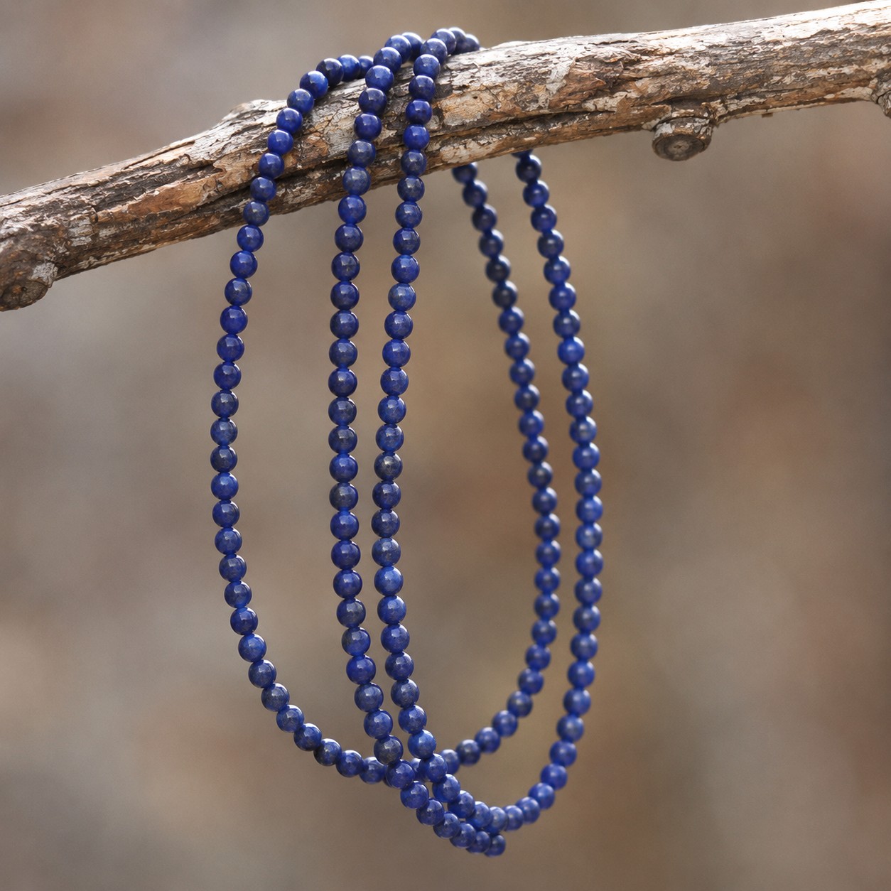 Lapislazuli Perlenstrang 3,8 mm (ca. 85 Perlen / ca. 39 cm Länge) - natürliche Edelsteinperlen in intensivem Königsblau