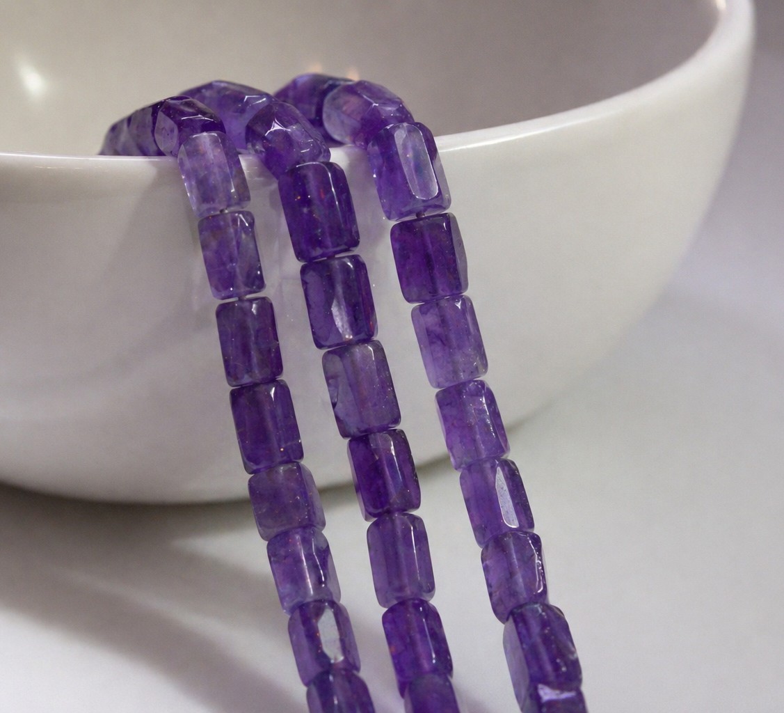Amethyst Perlenstrang unregelmäßige Rechtecke ca. 7,5 - 8 x 4 - 4,5 mm (ca. 33 cm Länge)