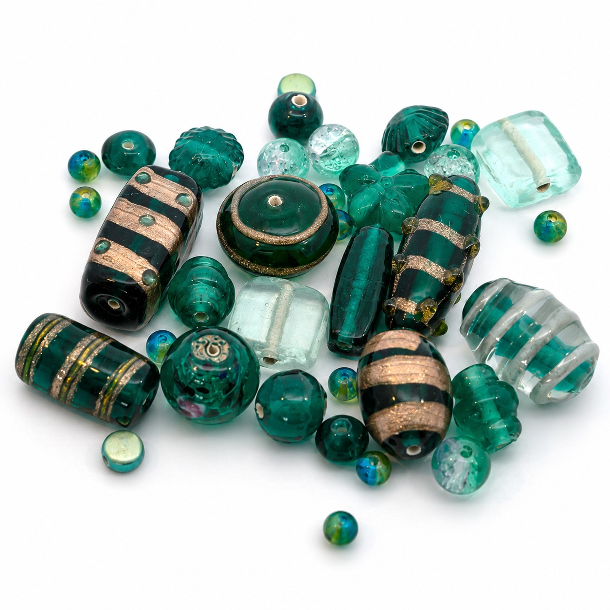 Böhmische Lampwork und Glasperlen 50 Gramm Überraschungsbeutel petrolgrün