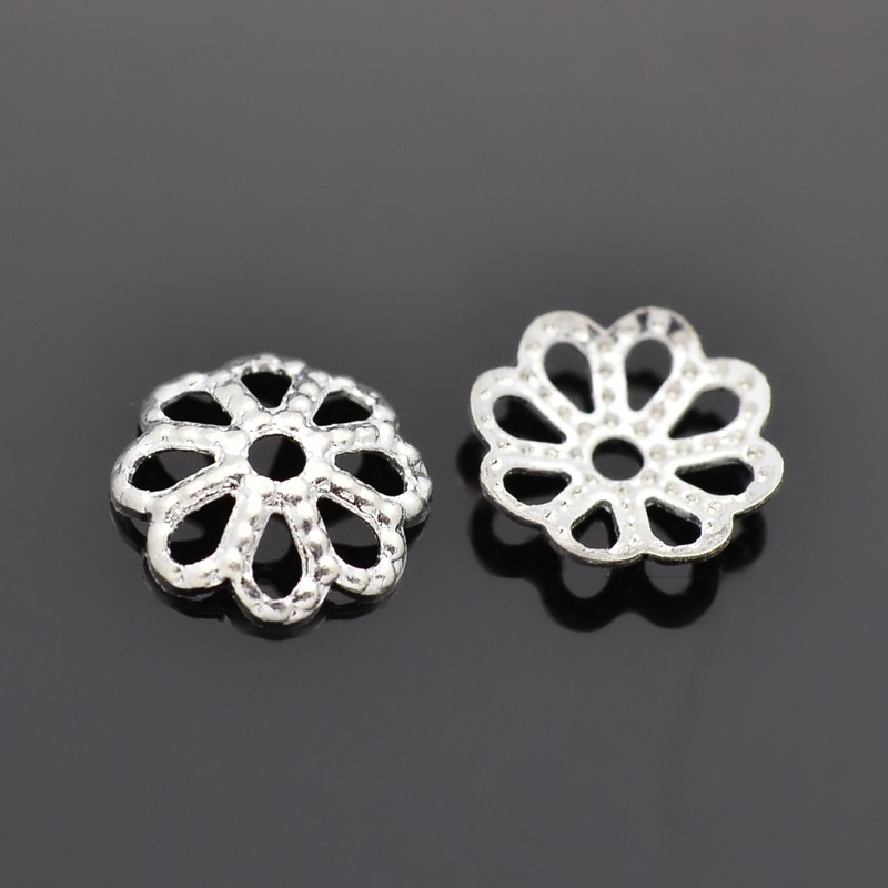 20 filigrane Perlkappen Blumenblatt silberfarben 8 x 3 mm