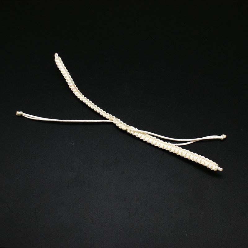Geflochtener Armband Rohling weiß größenverstellbar durch Flechtschiebeverschluß 145 - 155 x 5 x 2