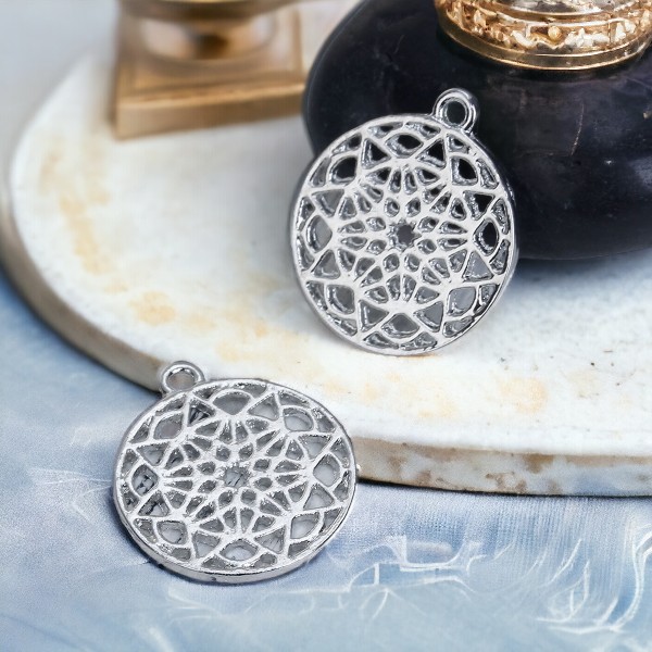 1 Buddhist Mandala Charm Anhänger silberfarben