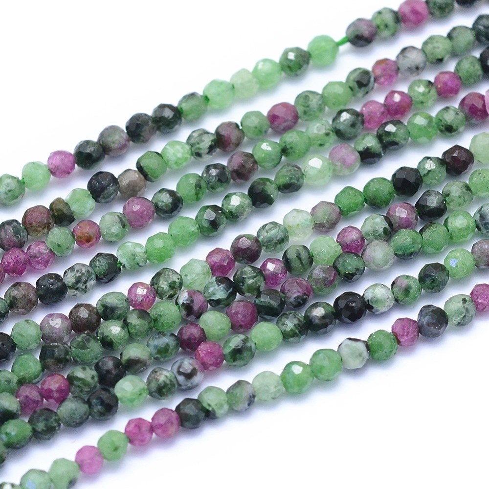 Natürlicher Ruby in Zoisite Perlenstrang 2 - 2,4  mm facettiert (ca. 190 Perlen / ca. 39 cm Länge)
