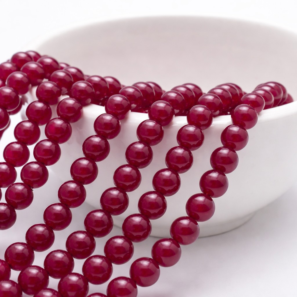 Malaysia Jadeperlenstrang 8 mm violett gefärbt (ca. 47 Perlen / ca. 38 cm Länge)