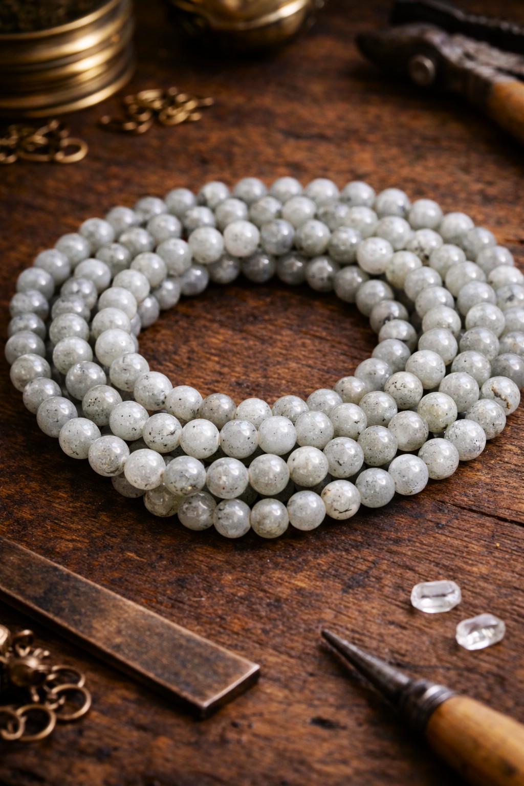 Natürlicher Labradorit Perlenstrang rund glatt glänzend 8 mm (ca. 45 Perlen / ca. 38 cm Länge)