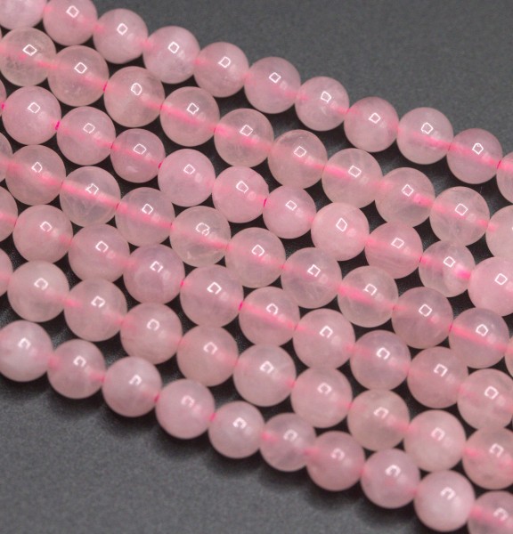 Natürlicher Rosenquarz Perlenstrang rund glatt 6 mm (ca. 65 Perlen / ca. 39,5 cm Länge)