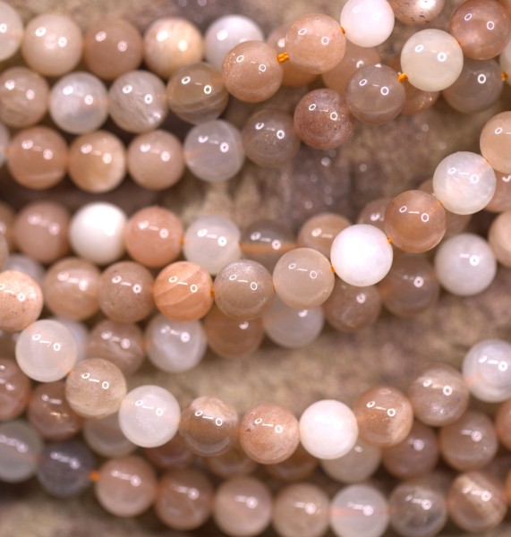 Natürlicher Mond- und Sonnenstein Perlenstrang 6 mm rund glatt glänzend (ca. 61 Perlen / ca. 39 cm L