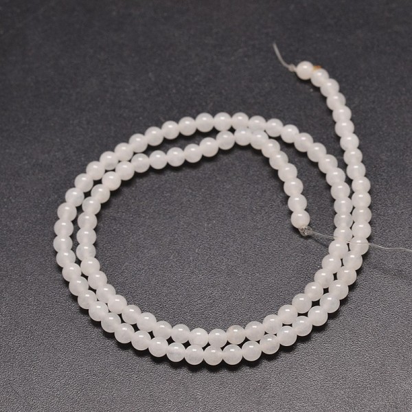 Natürlicher weißer Jadeperlenstrang 6 - 6,5 mm rund glatt (ca. 61 Perlen / ca. 37 cm Länge)
