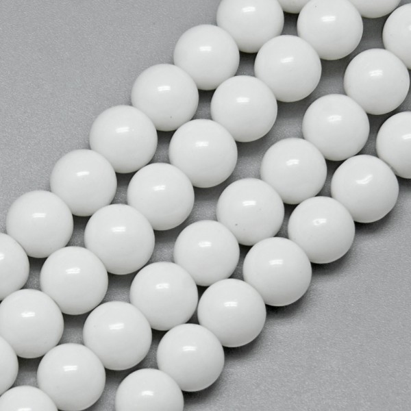 Weißer Glasperlenstrang 10 mm rund glatt glänzend (ca. 33 Perlen / ca. 32 cm Länge)